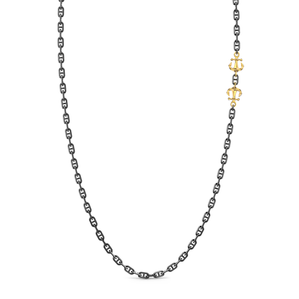 Collier en argent avec ancre.