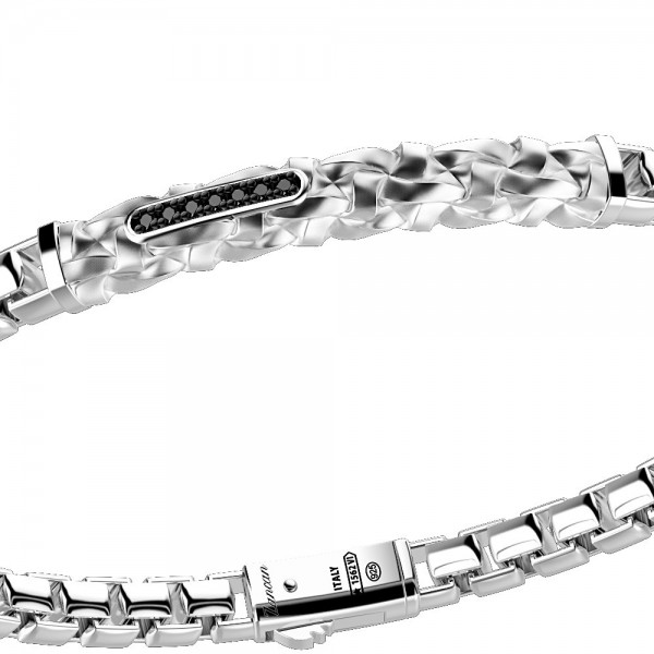 Bracciale in argento con intrecci e pietre nere.