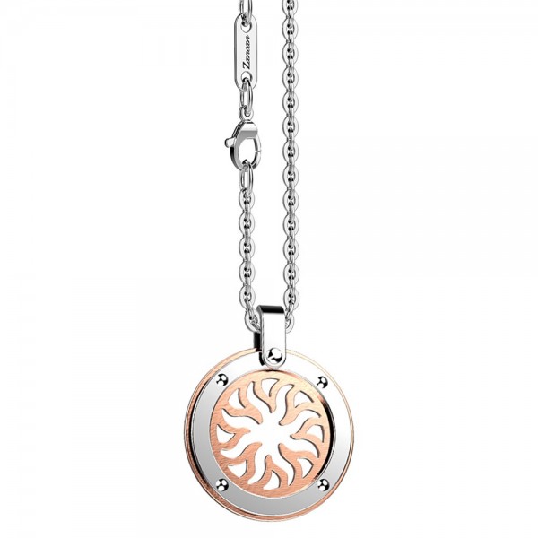 Collana con sole su medaglia rosa tonda.